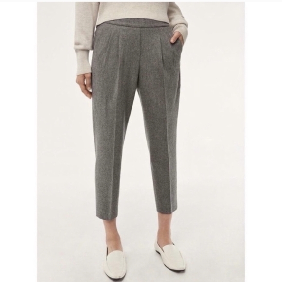 Aritzia Grey Gray Cohen Pant Wool Cashmere Cropped Pleated Pant Size 0 - Picture 1 of 16